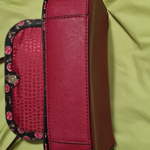 Kate Spade Crossbody - Picture 4 of 8